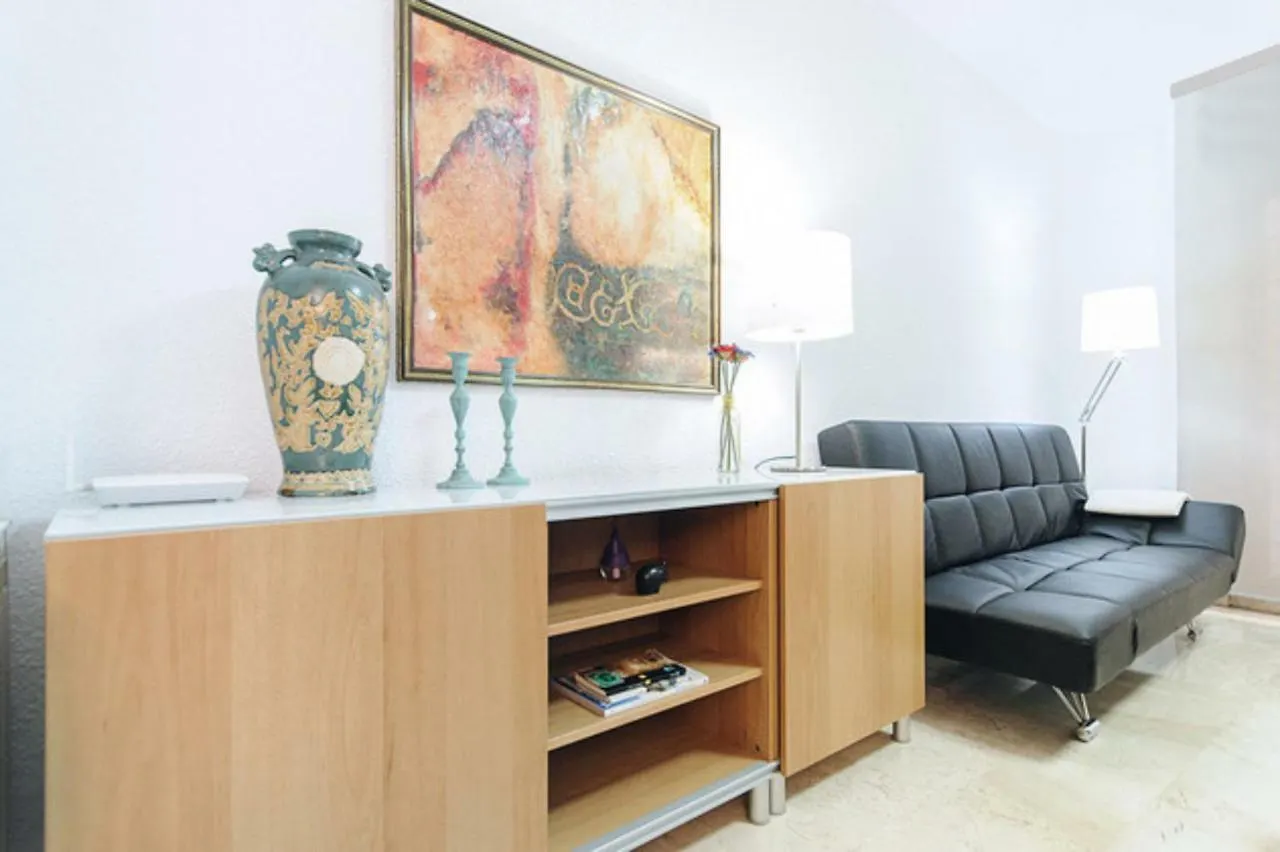 アパート Afan Granada Y Parking Incluidoアパートメント